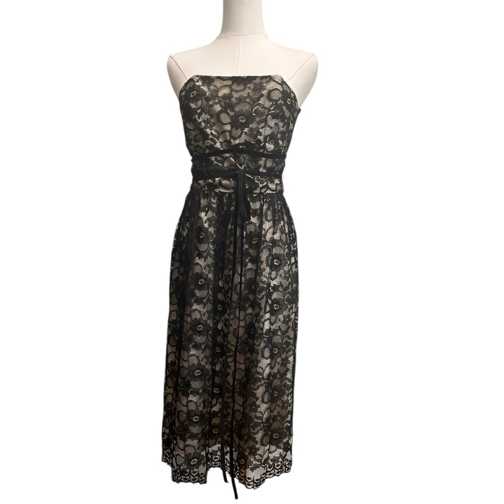 Arden B Black Strapless Knee Length Cocktail Lace Dress, Gold Lining Sz 4